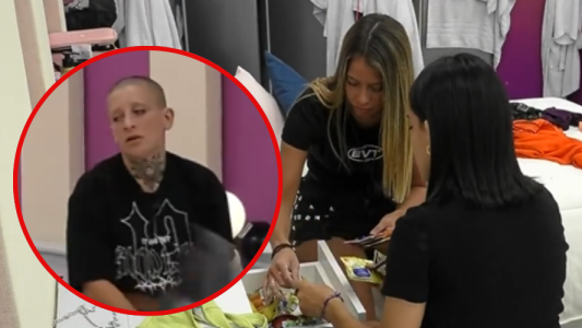 Lucia y Zoe se apoderan de los alimentos