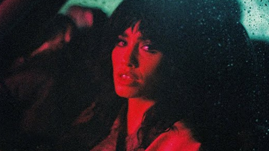 Lali reversionó el clásico del rock nacional "Mil horas" junto a Cachorro López