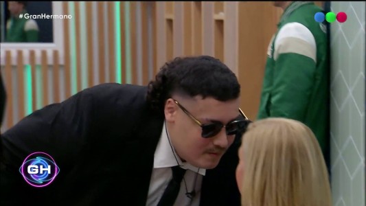 Congelados: Manzana volvió con un pico para Virginia y poesía para todos