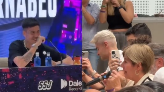 Duki se emocionó con la pregunta de su mamá en una conferencia de prensa