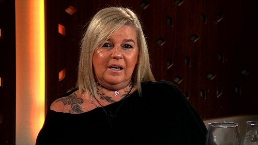 Virginia se plantó sola en una incómoda cena de nominados con Furia, Emma y los Bros