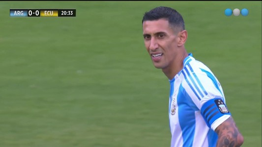Di María tuvo la primera llegada al arco de Argentina contra Ecuador