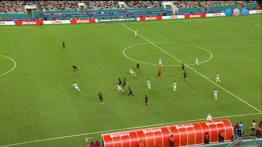 Una gran jugada que definió Lautaro Martínez en offside - Argentina vs. Perú - Copa América 2024