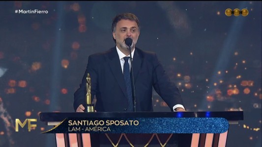 Santiago Sposato: "Les presento el primer Martín Fierro de la historia para un programa de espectáculos"