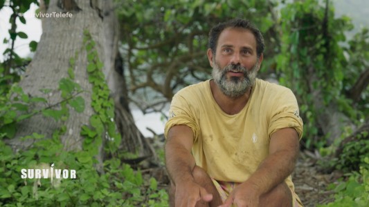 Mauro encontró el ídolo de inmunidad y necesita una estrategia contrarreloj