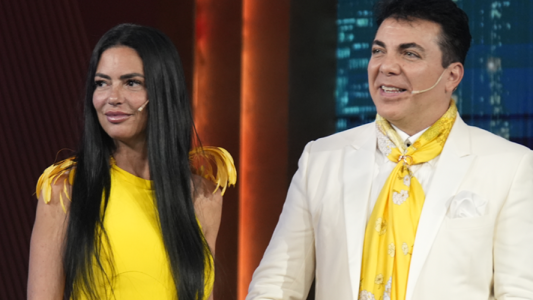 Cristian Castro presentó a su novia Mariela Sánchez en el living de Susana Giménez