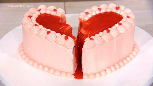 Red velvet de corazón partido: una prueba técnica que puede generar desamor en el jurado