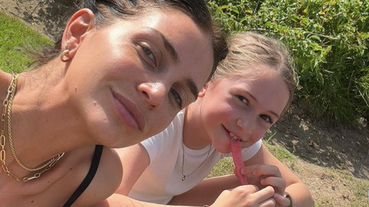 La hija de Zaira Nara tuvo su emotiva ceremonia de comunión