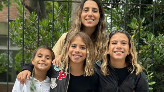 Las hijas de Cinthia Fernández crearon un proyecto deportivo para su colegio