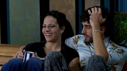 Dos víboras: Chiara y Ulises contra todos por juego, energía y mugre