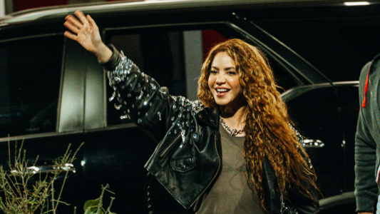 Shakira arribó a Buenos Aires: así fue el encuentro con sus fans argentinos
