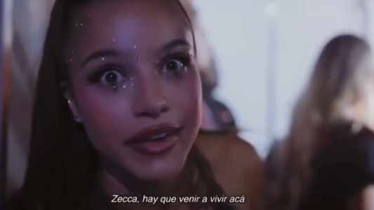 Emilia Mernes insultó a sus críticos de Argentina y quedó envuelta en polémica: "Manga de..."