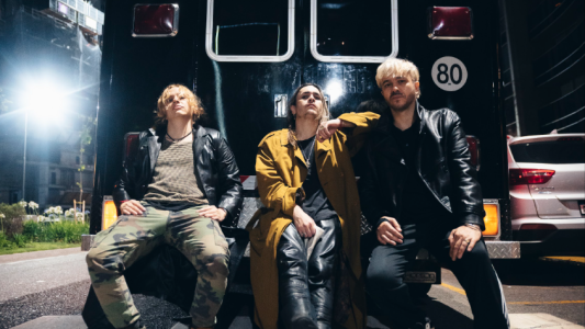 Airbag lanzó "El Club de la Pelea I", su nuevo álbum