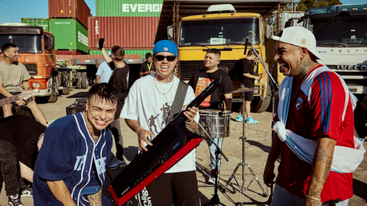 "Te invito a bailar", el nuevo hit de Callejero Fino junto a La T y la M