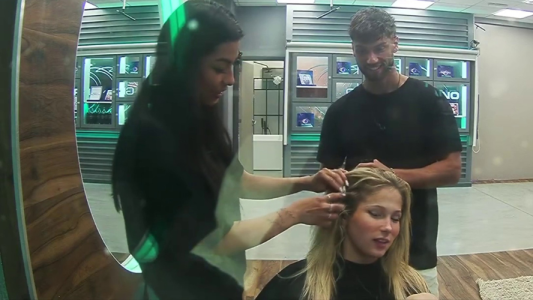 ¿El nuevo tridente?: Lucía se acerca cada vez más a Tato y a Luz