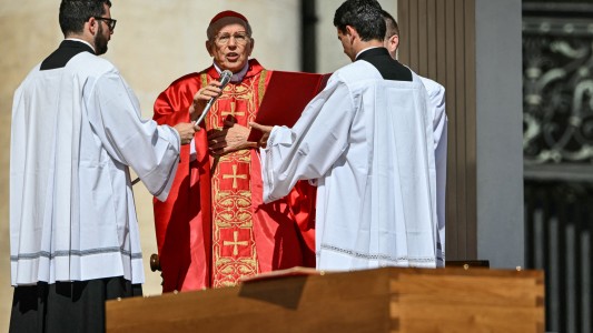 Adiós a Francisco: la indirecta a Trump y Zelenski para terminar con la guerra en Ucrania