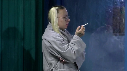 "Alto quilombo": la casa reaccionó ante el escándalo entre Katia y su prima Gisela