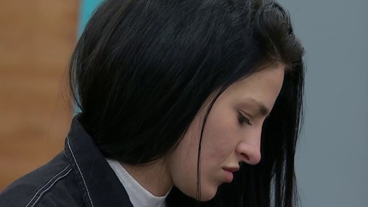 Chiara fue sancionada y reaccionó con un manotazo de ahogado