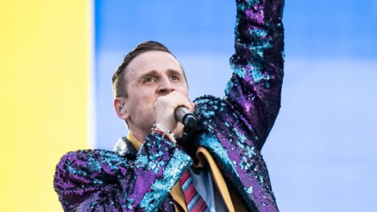 Louta anunció la llegada de su nuevo álbum, "UN INSTANTE"