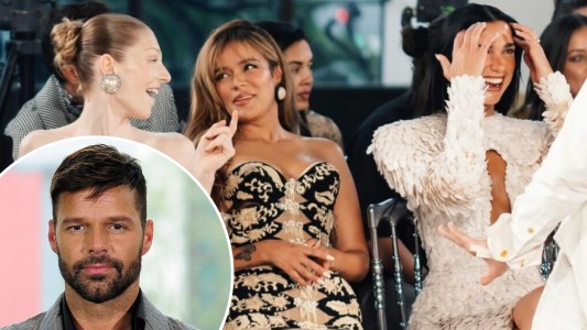 Ningunearon a Karol G en un desfile de modas y Ricky Martin salió a defenderla