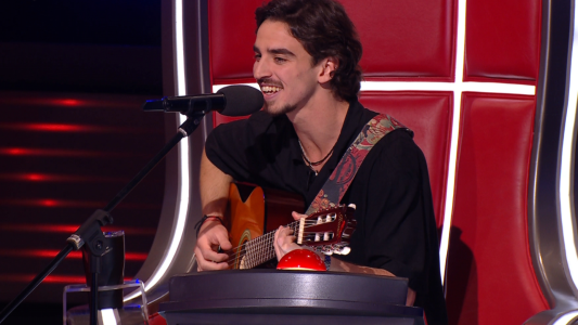 Un participante cambió roles con los coaches y sorprendió con su canto: "No lo vimos nunca"