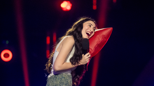Una participante no se decidía a qué team ir y lo consultó con la almohada