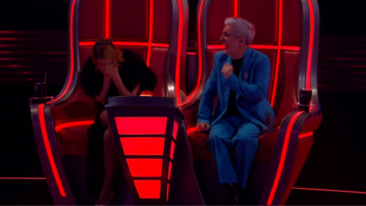 El divertido momento que vivieron los coaches tras un error de Nico Occhiato