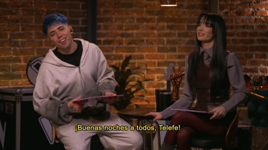 Luck Ra se animó a presentar a dos participantes en inglés