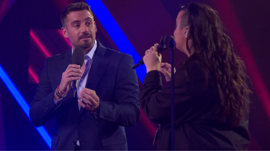 Una participante le enseñó a hacer beatbox a Nico Occhiato