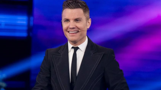 Santiago Del Moro puso fin a los rumores: "Feliz de seguir en mi casa que es Telefe"