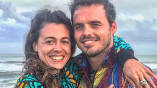 "Es triste", el descargo de la esposa de Benjamín Rojas tras el hostigamiento por algunos fans de Erreway