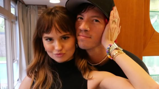 Debby Ryan y Josh Dun van a ser papás: el emotivo posteo que confirmó la noticia