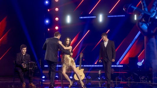 ¡Lali sacó a bailar tango a Nico Occhiato!