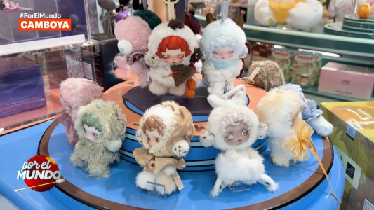 El fenómeno Labubu pega fuerte en Camboya