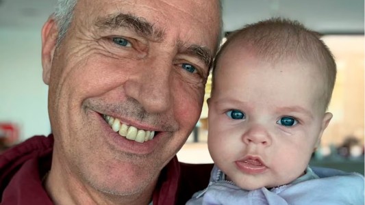 Milenka está aprendiendo a caminar y Marley compartió el tierno momento