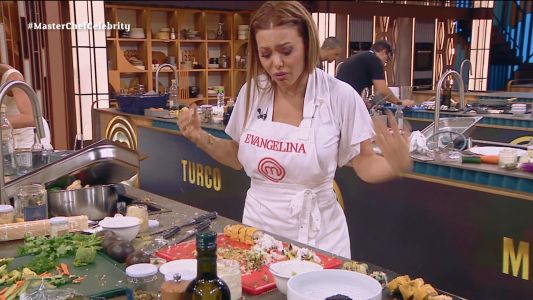 "No puedo presentar esto": la crisis de Evangelina Anderson en la cocina de Masterchef Celebrity
