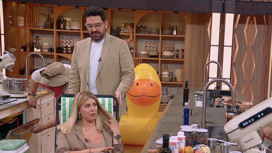 Wanda Nara llevó la playa a la cocina de Masterchef Celebrity y Sofi Martínez explotó: "Así no se puede cocinar"