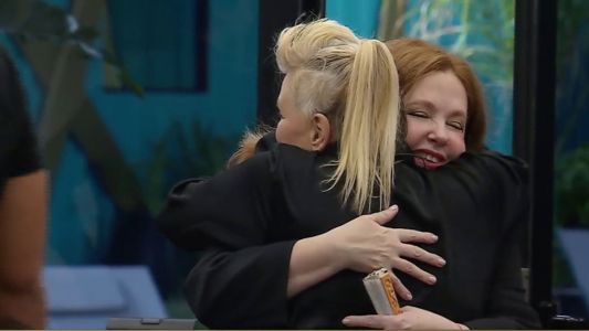 El emotivo encuentro de Andrea del Boca y Divina Gloria en la casa de Gran Hermano Generación Dorada