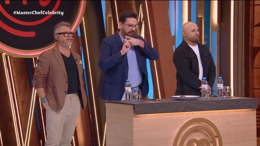 “#FreePuré”: el divertido reclamo del jurado en plena devolución