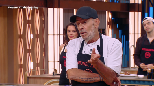 La devolución más suave para Miguel Ángel Rodríguez: "Parece un cenicero con puchos"