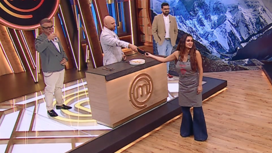 Momi Giardina hizo un plato tan aberrante que recibió el delantal negro de manera directa