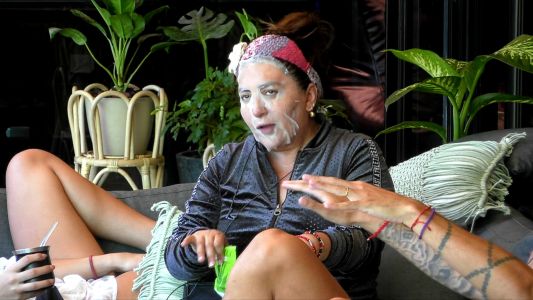 Pincoya reveló sus secretos de belleza a toda la casa