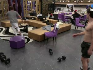 Andrea del Boca fue retirada de la casa de Gran Hermano tras una accidentada caída