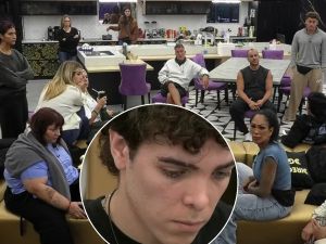 Juanicar salió llorando de la compra semanal y le ofreció sus huevos a toda la casa