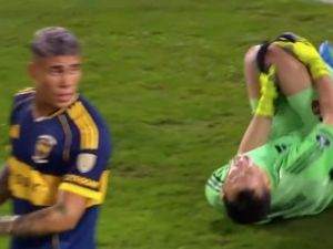 Marchesín se volvió a lesionar y salió llorando: "Me rompí"