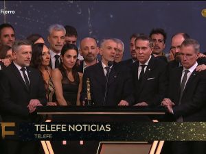 Telefe Noticias, el mejor noticiero nocturno: "Este premio es para la gente de pie"