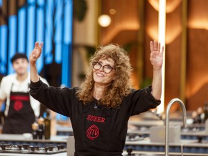 “Es un honor que hayas venido”: la emotiva despedida del jurado de Masterchef Celebrity a Esther Goris