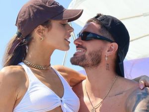 ¿Hay boda con Rodrigo de Paul? Tini Stoessel enfrentó los rumores tras aparecer con un llamativo anillo