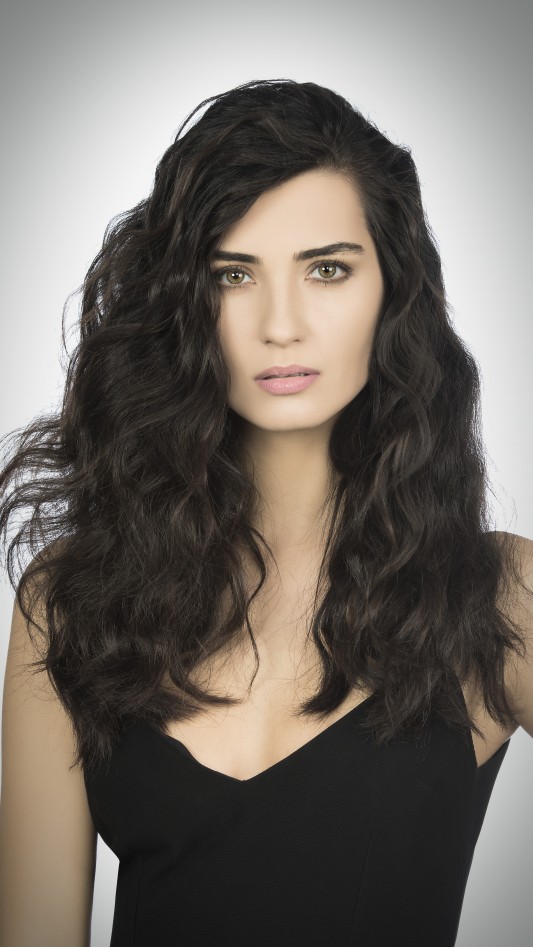 Elif Denizer | Personajes